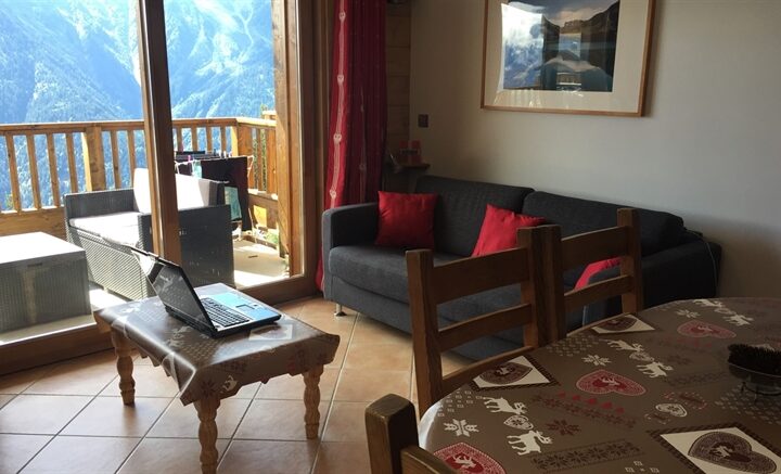 PERLE DES ALPES – La BeauFortaine